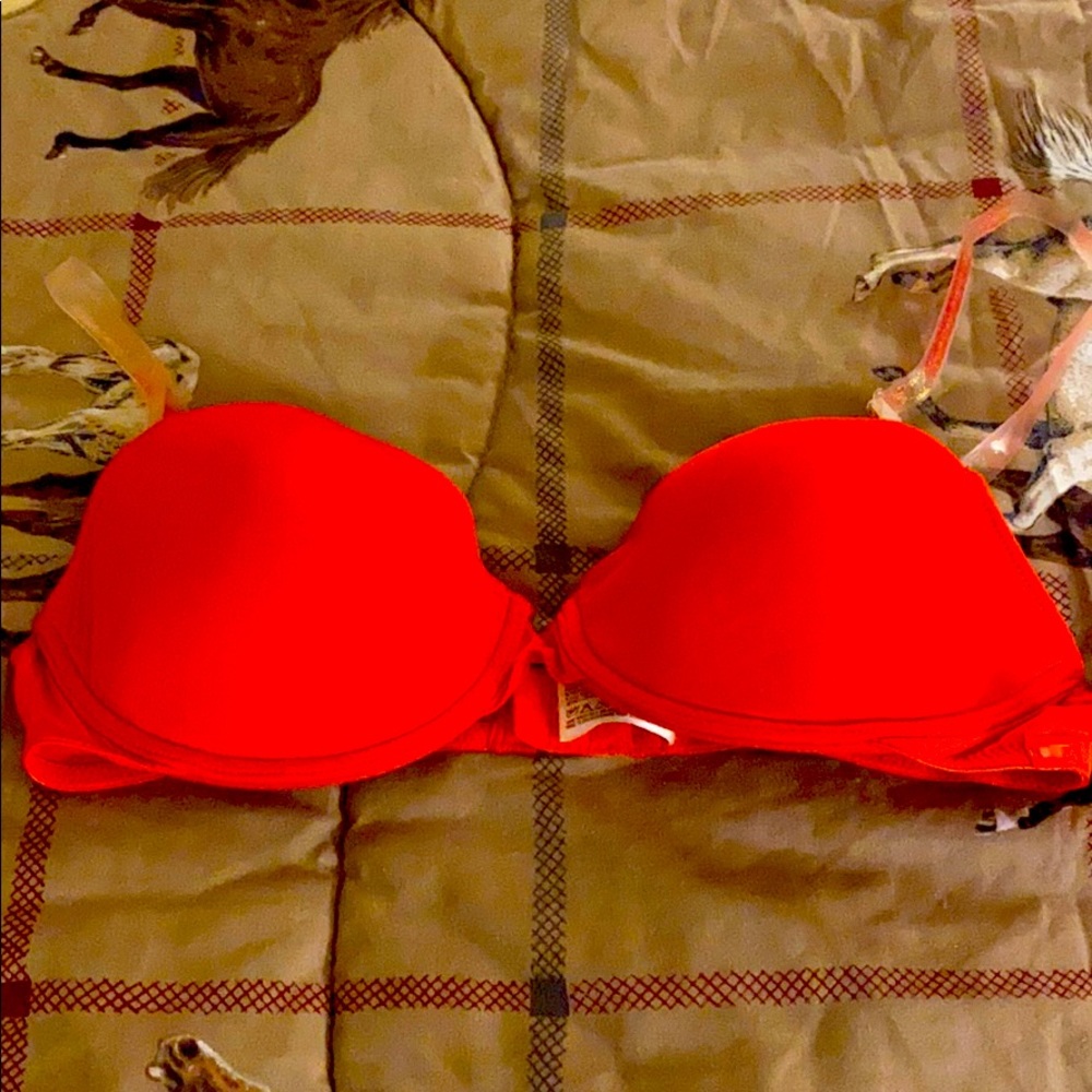 Bra in size 38 B, with clear glitter inserts.
